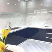 Bán Nhà Đường Nguyễn Trãi P.11 Quận 5 Sẵn Hđ Cho Thuê 15 Triệuiệu / Tháng - Giá Bán 2 Tỷ 410 / 65M2
