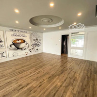 Cho Thuê Nhà Mặt Phố Trúc Bạch 50M2 X 2 Tầngmặt Tiền7M Thông Sàn View Hồ Giá 35 Triệu