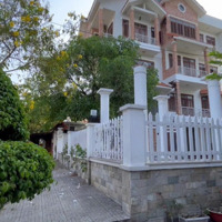 Bán Hoặc Cho Thuê Biệt Thư 300M2 Tại Hiệp Bình Chánh, Thủ Đức Giá Nhỉnh 30 Tỷ, View Sông Sg