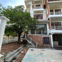 Bán Hoặc Cho Thuê Biệt Thư 300M2 Tại Hiệp Bình Chánh, Thủ Đức Giá Nhỉnh 30 Tỷ, View Sông Sg