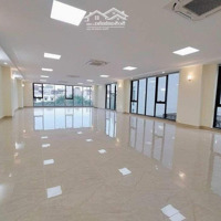 Cho Thuê Nhà Mặt Phố Trần Kim Xuyếndiện Tích200M2Mặt Tiền20M Giao Ngã Tư, Đông Dân Cư, Sinh Viên