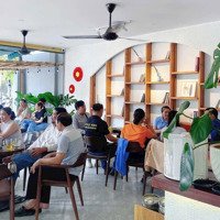 Chuyển Nhượng Lô Góc Đang Kinh Doanh Mô Hình Cafe Nằm Vị Trí Trung Tâm Phố Nhatrang