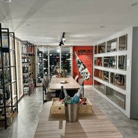 Mặt Phố Đường Thành Đối Diện Chợ Hàng Da, 140M2 X 2 Tầng, Mặt Tiền 5M, Thông Sàn, 120 Triệu/Tháng