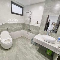 Nhà Nguyễn Chí Thanh, 60M2 Xây 6 Tầng, Cách Phố 10M, Nhà Mới Toanh, Hợp Văn Phòng, Ở Kdol, 20 Triệu/Th