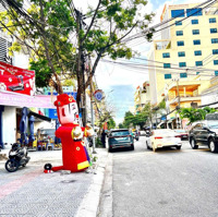 Bán Nhà 3 Tầng 2 Mặt Tiền 200M2 Đường Núi Thành Gần Trưng Nữ Vương - 24,5 Tỷ Tl