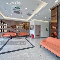 Bán Căn Hoa Hậu 2 Ngủ Tòa P4 Dtsd 62.5M2, Góc Đb-Đn, View Bt Hồ Ngọc Trai Cực Đẹp