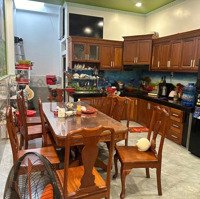 Nhà Mặt Tiền Đường Hoàng Hoa Thám Đông Hoà Dĩ An. Liên Hệ: 0967708098