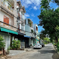 Nhà 3 Tầng 3 Mê Đường Chúc Động- View Kênh Thuộc Hoà Minh Sát Biển Nguyễn Tất Thành