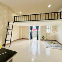 Duplex Full Nt Ban Công Lớn Ngay Đh Y Dược, Đh Kinh Tế Uef Ở Được 3 - 4 Người