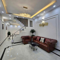 Nhà Ở Khu Bàn Cờ Nguyễn Thiện Thuật, P1, Quận 3, Chỉ 6,4 Tỷ, 70M2 Shr, Với 4 Tầng 4 Phòng Ngủsăn Hdt 22 Tr
