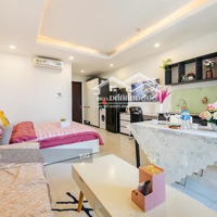 Nhà Thật. Cho Thuê Studio D''capitale Trần Duy Hưng. Nhà Trống Vào Được Luôn. Giá 13. 5 Triệu