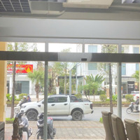 Cho Thuê Shophouse 3 Tầng Tổngdiện Tích400M Giá Bán 15 Triệu Có Điều Hòa, Bàn Họp, Phòng Bếp, Phòng Ăn