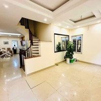 Bán Nhà Phố Lạc Long Quân - Ngõ Thông - View Tây Hồ.
- 56M2 - 5 Tầng -Mặt Tiền5,2M - Giá Bán 8,8 Tỷ ( Có