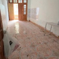 Cho Thuê Nhà Nguyên Căn Cũ Mặt Phố Giáp Bát, Hoàng Mai, 45M2X03 Tầng, Kho Hàng, Kinh Doanh, 8 Triệu