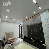 Đầu Tư _6,98 Tỷ _Có Ngay #Nhà
Thụy Khê _Tây Hồ_Đẹp#Thang
Máy_Gần Hồ Tây_Ngõ Thoáng