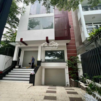 Chính Chủ Cho Thuê Nhà Góc 2 Mặt Tiền 28 Bát Nàn, P. Tml, Q2, 9X22M, Hầm 4 Lầu Tm, 0908140491