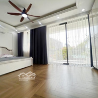 Mặt Phố Ngô Gia Tự, Long Biên,Diện Tích290 M, 3 T, Giá Bán 53 Tỷ 4, Vỉa Hè Đá Bóng, Ttp, Kd Sầm Uất