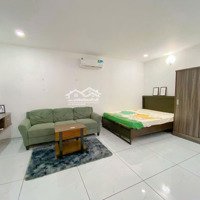 Phòng Cho Thuê Cửa Sổ Lớn, Rộng 30M2 Ở Nguyễn Văn Đậu, Bình Thạnh - Gần Đh Văn Lang, 5 Phút Đến Q1