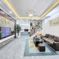 Hiếm Hào Nam, Nhà Mới, Lô Góc 2 Thoáng, Sát Mặt Phố,Diện Tích38M2 5Tầng.