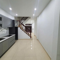 Hiếm Nhà Phân Lô Quân Đội Điện Biên Phủ, Ba Đình 42M2,Mặt Tiền3.8M, 30M Ô Tô Tránh Đỗ