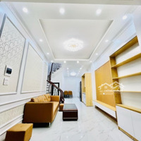- Hiếm Hót - Trung Tâm Quận Đống Đa - Diện Tích 38M- 6 Phòng- Giá Bán 6.65 Tỷ