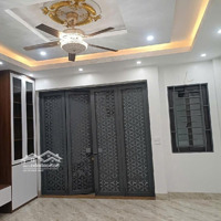 Bán Nhà Riêng 37M2 X 5 Tầng Thang Máy, 3 Phòng Ngủ 4 Vệ Sinhtại Tứ Liên Tây Hồ, 8,3 Tỷ,Siêu Hot Chính Chủ