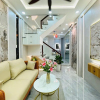 Bán Gấp Nhà 43M2Hẽm Xe Hơiở Đường Tân Thuận Tây, Quận 7. Shr, Tặng Nội Thất. Giá Tl. Thuê 18 Triệu/Th