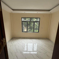 Còn Duy Nhất 1 Căn Đẹp Số 1 Phụng Châu Chương Mỹ 2.5 Tỷ Ngay Đhtdtt 4 Tầng.2.5 Tỷ.về Ở Ngay