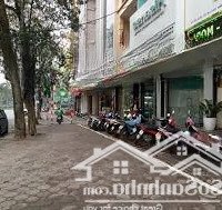 Cho Thuê Mặt Bằng Dinh Doanh Nguyên Căn Lô Góc Tại Hoàng Quốc Việt Tuyến Phố Kinh Doanh Nhộn Nhịp