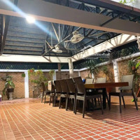 Bán Biệt Thự Khu Dich Vọng, Cầu Giấy.diện Tích250M X 4 Tầng, Có Hầm. Giá Bán 53,5 Tỷ. Liên Hệ: 0964769634