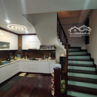 Bán Nhà Riêng Tại Khu Đô Thị Việt Hưng, 11,8 Tỷ, 80M2, Giá Ưu Đãi Uy Tín