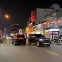 Tạp Chí Nhà Đẹp Bình Chọn Nhà Phố Hầm, Trệt, 3 Lầu, Sân Thượng 6P Master Khu Thời Trang Lê Văn Sỹ