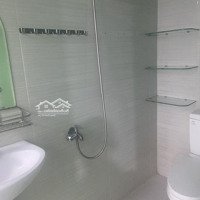 Phòng 40M2 1 Trệt 1 Lầu 2 Phòng Ngủ 2 Vệ Sinh2 Máy Lạnh, Máy Giặt Giá 7.9 Triệu/Tháng Ngay Lê Văn Lương Lotte Mart