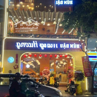 Chính Chủ Bán Nhà Mặt Tiền Vườn Lài,Q. Tân Phú- Nhà Lâu Đời Chưa Qua Đầu Tư - Diện Tích: 8M X 18M