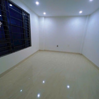 Nhà Đẹp Chủ Cần Bán Gấp, Hàng Xóm Khu Liền Kề Mậu Lương Chỉ Hơn 5 Tỷ