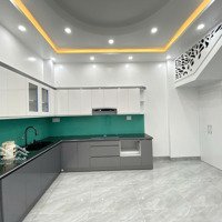 Bán Nhà Mới Phố Văn Cao, 4 Tầng Có Thang Máy Gần Ngay Đường Trục Văn Cao. Liên Hệ: 0904097566