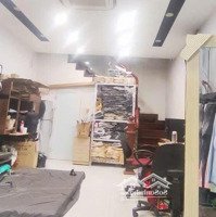 Bán Nhà Mặt Đường Nguyễn Đạo An, Phú Diễn. Đường Rộng 5M, Oto Tránh, Vào Nhà. Kinh Doanh Tốt.