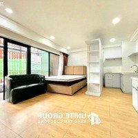 Cho Thuê Căn Hộ Ban Công Siêu To, Rộng 35M2, Ở Đinh Bộ Lĩnh Gần Vòng Xoay Hàng Xanh, Bình Thạnh