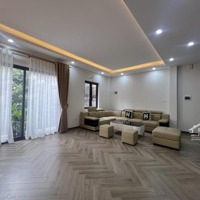 Bán Nhà Hiếm Ái Mộ, Bồ Đề, Long Biên. Ở Sướng , Thang Máy, Full Nội Thất Hiện Đại . 48M2*6T, 9 Tỷ.