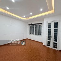 Bán Nhà Đẹp - Nở Hậu - Ô Tô Đỗ Gần - Vị Trí Siêu Đẹp - Xuân La - 32/177M2 X 5T - 7.2 Tỷ