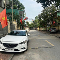 Bán Đất Tặng Nhà Dân Xây 2,5 Tầng