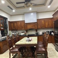 Bán Nhanh Biệt Thự Cao Cấp Bình Phú, Tam Phú, 142M2 -Hẽm Xe Hơichỉ 11.5 Tỷ