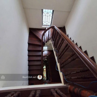 Bán Nhà Phố Tây Hồ Quận Tây Hồ 100M5T Mt5M View Công Viên 2 Thoang 16,6 Tỷ Đường Tây Hồ.