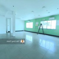 Văn Phòng 70M2 Giá Bán 17,5 Triệu/Th - Hoàng Khang Building