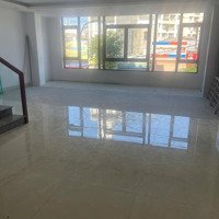 Cho Thuê Nhà Mặt Tiền Phạm Văn Bạch, P15, Tân Bình.diện Tích7X14M, 1 Trệt, 6 Lầu, Giá 80 Triệu/Th