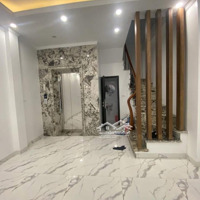 Hàng Hiếm 6.98 Tỷ Tháng Máy Chạy Ầm Ầm 6 Tầng . Đủ Cho 3 Thế Hệ Cùng Ở Quận Tây Hồ