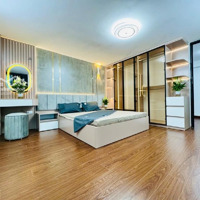 Bán Nhà Phố Trạm Full Nội Thất, Ô Tô 20M - 40M2 X 5T Hơn 5 Tỷ