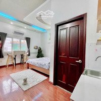 30M2, Sàn Gỗ Cao Cấp, Cửa Sổ Lớn, Bếp Xe Giường, Ngay Cầu Thị Nghè Phường 19 Bình Thạnh