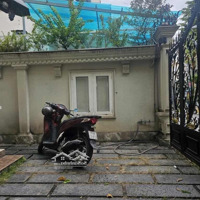 Khu Biệt Thự Cao Cấp Gò Vấp, Xe Tải Tránh, 2 Tầng, 6X20M, Thống Nhất
