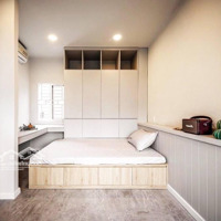 Bán Nhà Phố Ô Cách Long Biên - 39M2 5 Tầng 4,68 Tỷ - Mặt Tiền Rộng Gần Phố